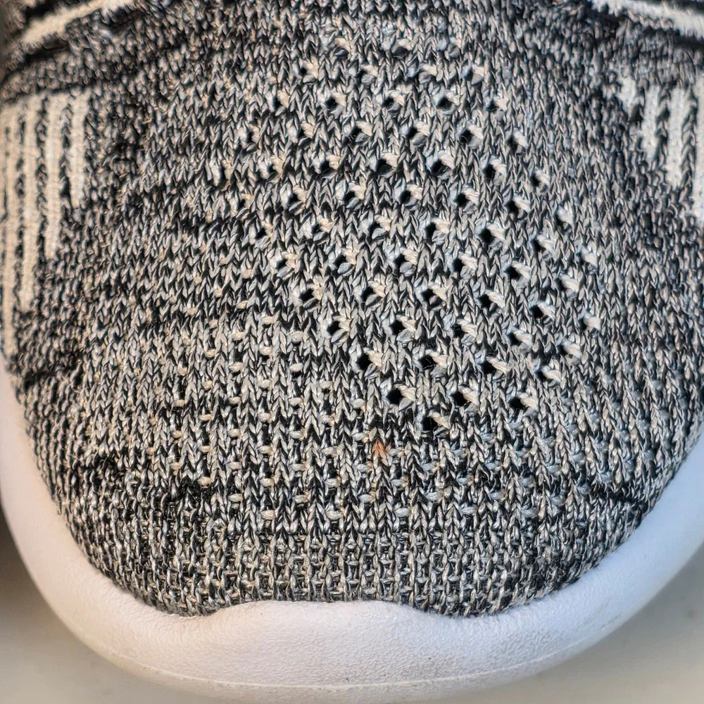Nike LunarEpic Flyknit Women 8.5 Running Shoes Black White Grey High Top Sneaker